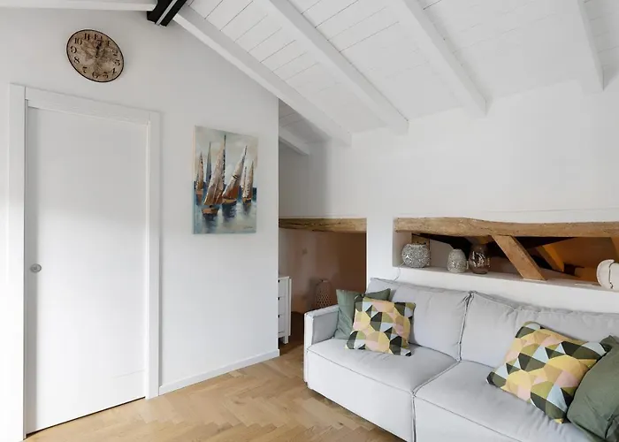 Guerrazzi By Wonderful Italy * 볼로냐