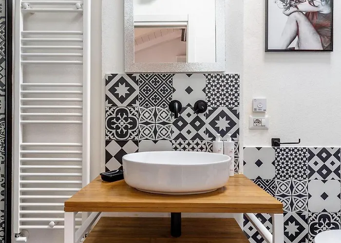 Guerrazzi By Wonderful Italy * 볼로냐