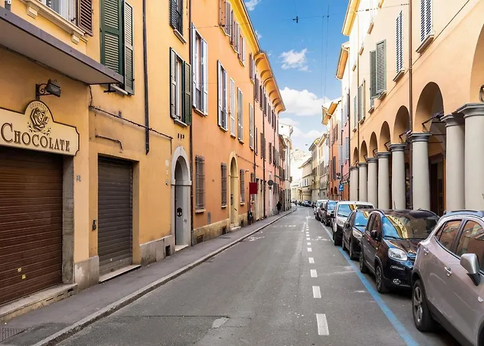 Guerrazzi By Wonderful Italy Bologna